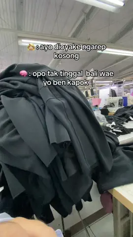 kudu nangis rasane kompal terus 😭 #xyzbca #4u #foryoupage #quotestory #foryou #katakata #storytime #masukberanda #lewatberanda #semarangstory #fypシ゚viral #garments #garmen #semarang24jam #kuli #kulipabrik 