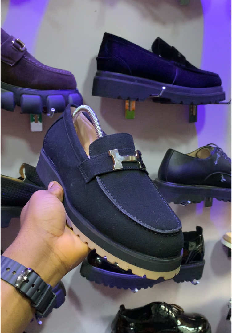 Call/whatsapp:07063590733 Price :48000 Sizes:40-46 Herms shoes  #FootwearForSale  #lagos #idumota #balogunmarket #mandalas #abuja  #ShoeTok #ShoeSale #Sneakerheads #ShoesOfTikTok #FashionFinds #SneakerCulture #ShoeGoals #FootwearFashion #TrendingShoes #TikTokShop #OOTD (Outfit of the Day) #SneakerFreak #shoelover  #ShopTikTok #styleinspo #viralshoes #trendingkicks #tiktokmademebuyit #sneakerslove #kicksoftheday #unboxingvideo #unboxin #TikTokFashion #shoegame #dripcheck #styleinspo #footweargoals #viralshoes #Ghana #ghanatiktok #nigeria #nigeriatiktok #lagos