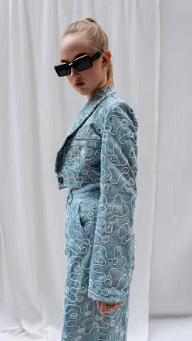 Weekend nights = denim done right 🪩 Our set is your go-to vibe for effortless cool. #onlinestore #onlineshopping #selling #ecommerce #trendy #fashion #styling 