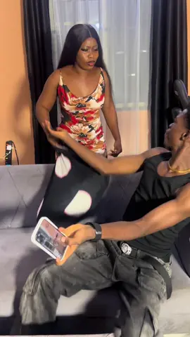 Jessica 😭😂😂  W/👉@Oluwakemi Shittu  Just content ohh 😭