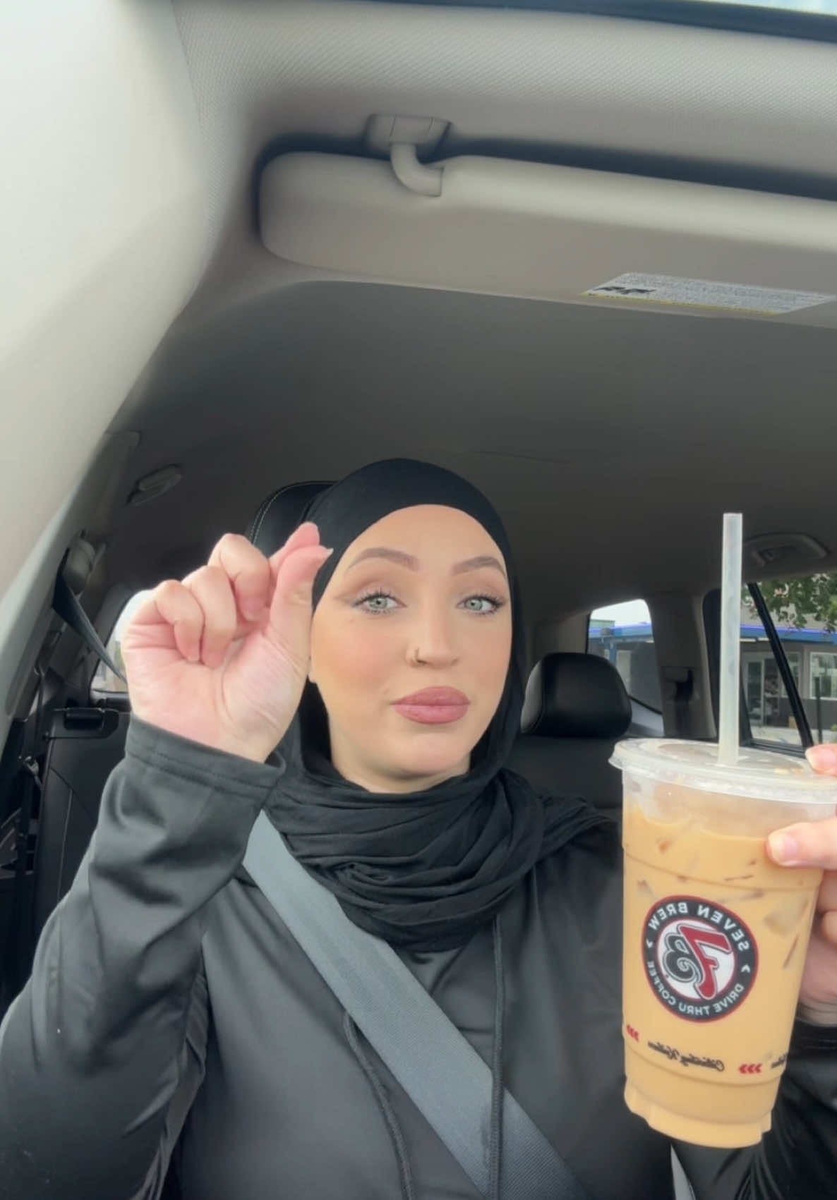 Day two another day another drink 🙊 @7brewcoffee 