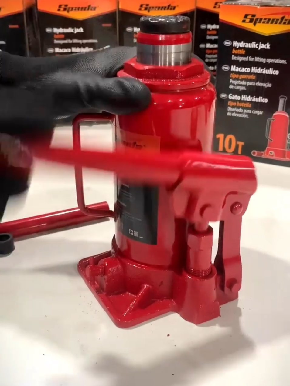 macaco hidraulico  garrafa 10 toneladas, esse e o top#tiktokshop #macacohidraulico #viralvideo 