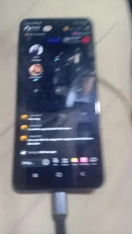 12:00 đêm tụi nó rủ mình thức tới 5:00 sáng