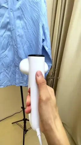 Easy to iron clothes 😏 #tiktokmademebuyit #coolgadgets #gadgets #coolstuff #aliexpressunboxing #aliexpresshaul #foryoupage 