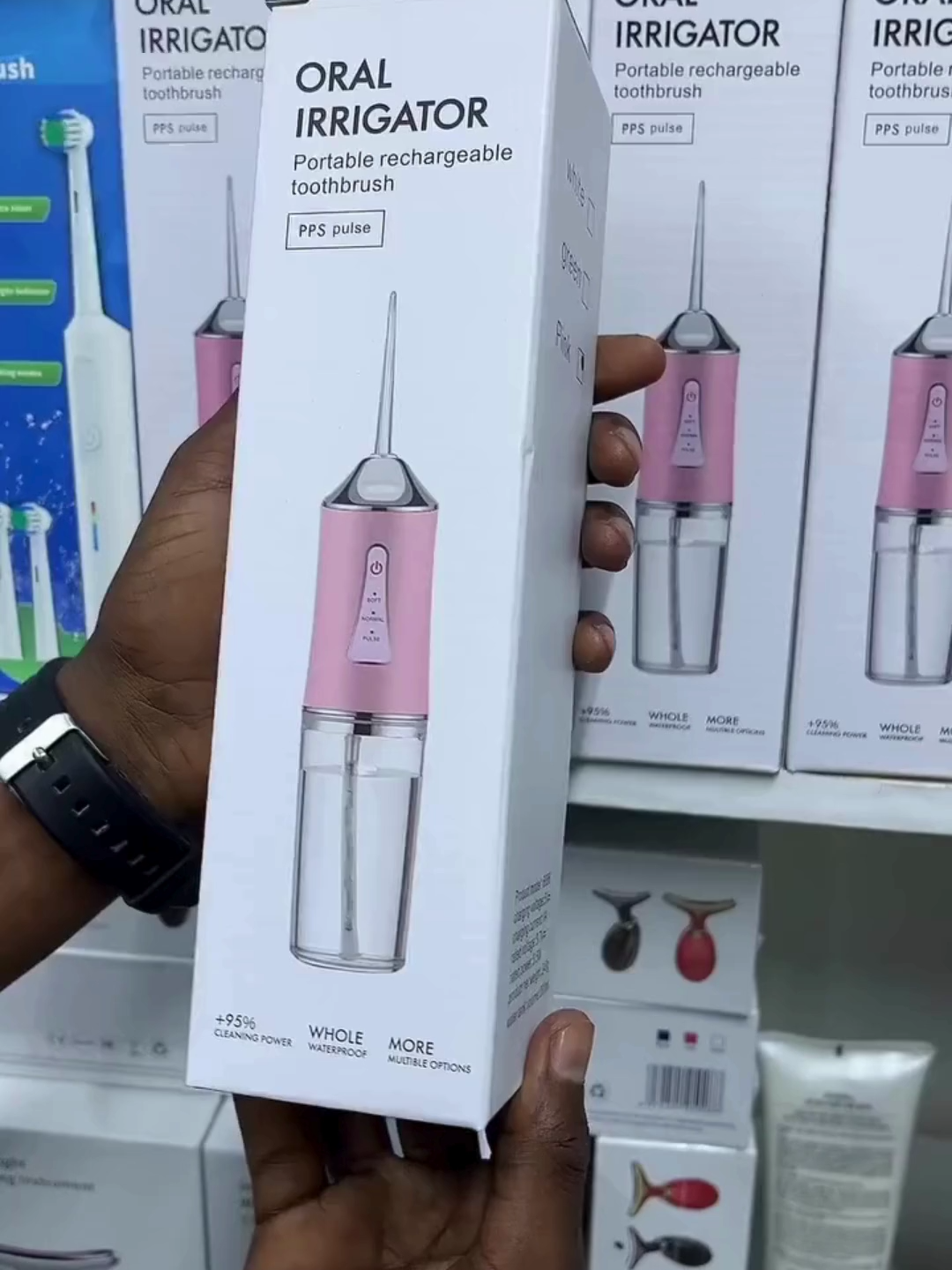 Irrigador Bucal – Limpeza e Saúde para o Seu Sorriso! Transforme sua rotina de higiene bucal com o Irrigador Bucal, a solução prática e eficaz para uma limpeza entre os dentes e abaixo da linha da gengiva, onde a escova e o fio dental não alcançam! 🦷 Remove até 99,9% dos resíduos nos dentes  💧 Jato de água ajustável para total conforto ⚡ Ideal para quem usa aparelho, pontes ou implantes 🔋 Modelos com bateria recarregável – escolha o que combina com seu estilo de vida! Fácil de usar, portátil e silencioso, o irrigador bucal é recomendado por dentistas e pode ser usado diariamente como complemento ao fio dental tradicional. Sinta a diferença já nas primeiras semanas! #irrigadorbucal #irrigador #limpeza #saudebucal #aparelho #implante #higiene #higienebucal #higienepreventiva