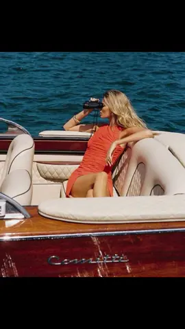 #timelessstyle #90saesthetic #summerfridays #aspiration #cinematictiktok #nostalgia #effortlessstyle #jfkr #cbk #90s 