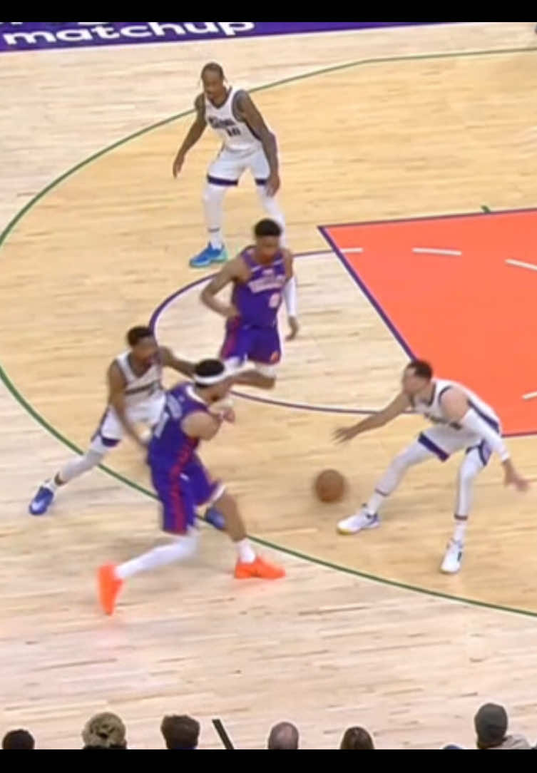 Devin Booker ‘24-25 flashy pass bag work pt.2  #NBA #nbaedits 