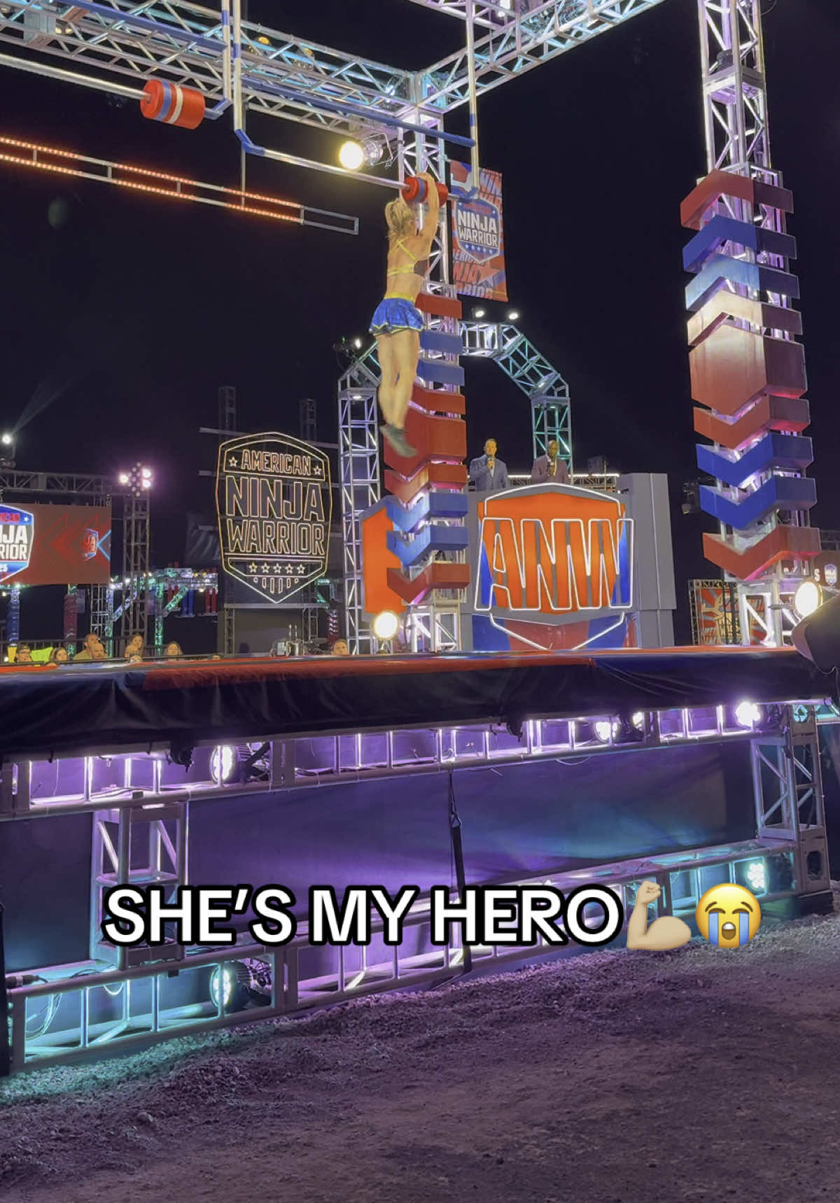 @Jessie Graff is always inspiring and never quits 🙌🏼🥹 #ninjawarrior #AmericanNinjaWarrior #ANW 