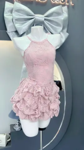 Bận xinh lên người ấy không là gì #xuhuong #fyp #viral #thoitrangtiktok #foryou #damxinh #videoviral #dohottrend #thoitrang #khosihaichuyen #damxoe 