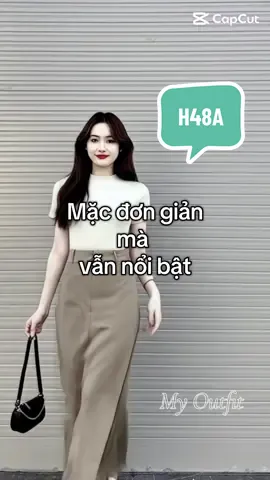 Set đồ basic nhưng cực kỳ có gu! Áo phông cotton mềm mịn, thoáng mát phối cùng chân váy thô kaki nâu dáng dài, xẻ nhẹ bên hông tạo cảm giác thanh thoát, cá tính mà vẫn tinh tế. Thiết kế tôn dáng, hack chiều cao, che khuyết điểm tốt – phù hợp cho bạn nữ từ học sinh, sinh viên đến dân văn phòng. Phối giày thể thao hay sandal đều đẹp. Đi làm, đi học, đi cà phê hay chụp ảnh sống ảo đều hợp. #setDoBasic #chanVayDaiXeTau #setDoCaTinh #chanVayKakiDep #outfitTikTok #thoiTrangNuDep #setAoChanVay #chanVayDepTikTok #thoiTrangHangNgay #gumacdep 