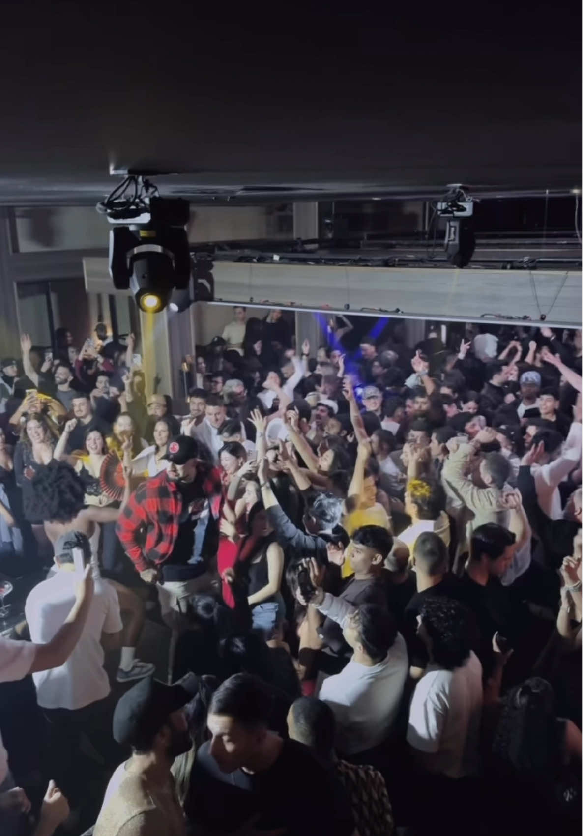 Melbourne’s Biggest Latin Party 😎🔥🍾🧡 Every Friday @The Albion Rooftop  #latina #latino #fiesta #discoteca #reggaeton #badbunny #party 