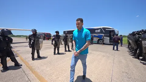 Funny how the perfectly healthy Tren de Aragua detainees suddenly fall ill the moment they set foot in Venezuela. Same script, every time.