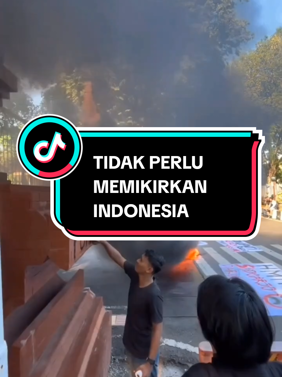Tidak Perlu Memikirkan Indonesia | Mbah Nun #caknun  #nasehat  #maiyah 