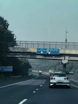 Road trip to @JDM FEST INDONESIA Respect om Koko @35prabuss 🫡 sc: raisahmr & @amirulwithtustel @stancelabid  #bengkelprabuss #jdmfest #fastandfurious #jdm #roadtrip #foryou 