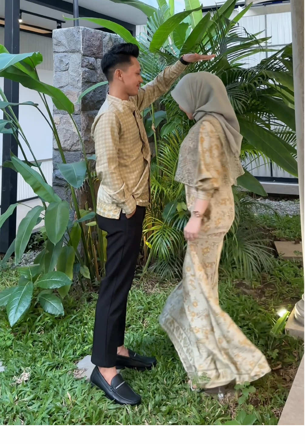 #couple #couplekondangan #OOTD 