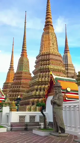 วัดพระเชตุพนวิมลมังคลารามหรือ(วัดโพธิ์)เป็นอีกหนึ่งวัดที่วัดความสวยงามมากๆมีเอกลักษณ์#วัดสวยเมืองไทย #วัดพระเชตุพลวิมลมังคลาราม #ไหว้พระ #วัดโพธิ์ ##watpho #thailand🇹🇭 #fyppppppppppppppppppppppp #พระอารามหลวง #อย่าปิดการมองเห็น #พระพุทธเจ้า#bangkok #🙏🙏🙏 