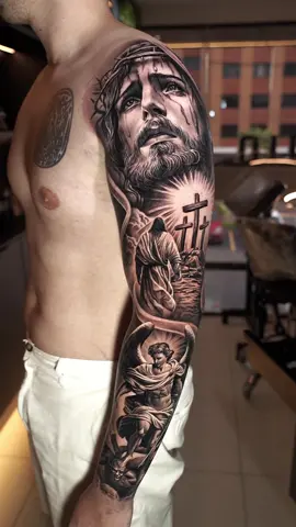 ⚜️ Fechamento Religioso ⚜️Se gostou deixe seu comentário 🙌🏻 #tattoo #religion #tatuagem #tiktok #jesus #viral #instagram #realismo #foryou #brasil #tatuagembrasil #europa #tatuagemmasculina 