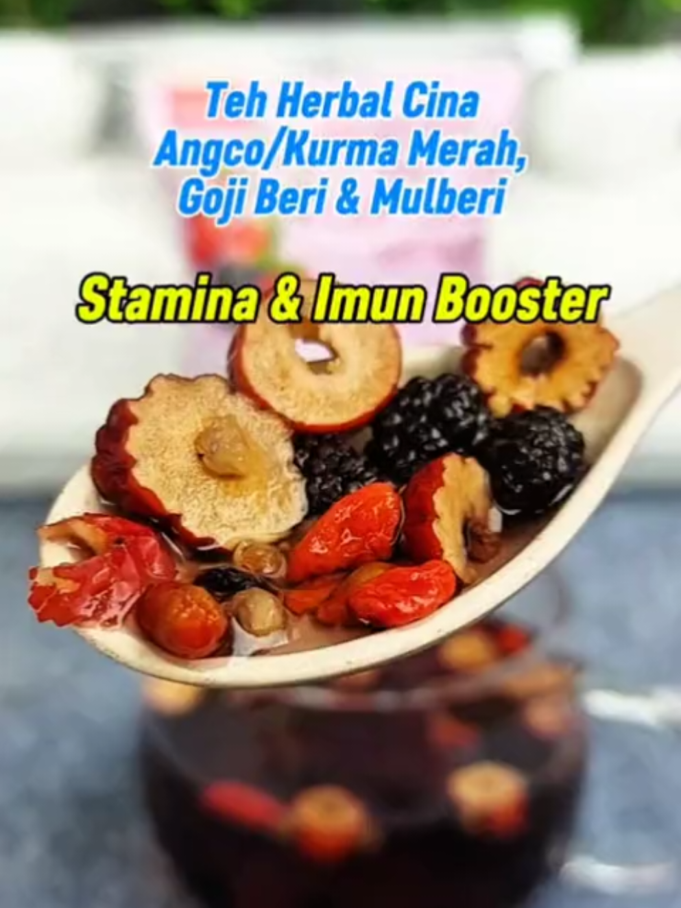 Teh herbal traditional Cina kurma merah, goji beri, murberi dan gula batu untuk membantu tingkatkan stamina dan imun tubuh. #teh #tehherbal #tehkurmamerah 
