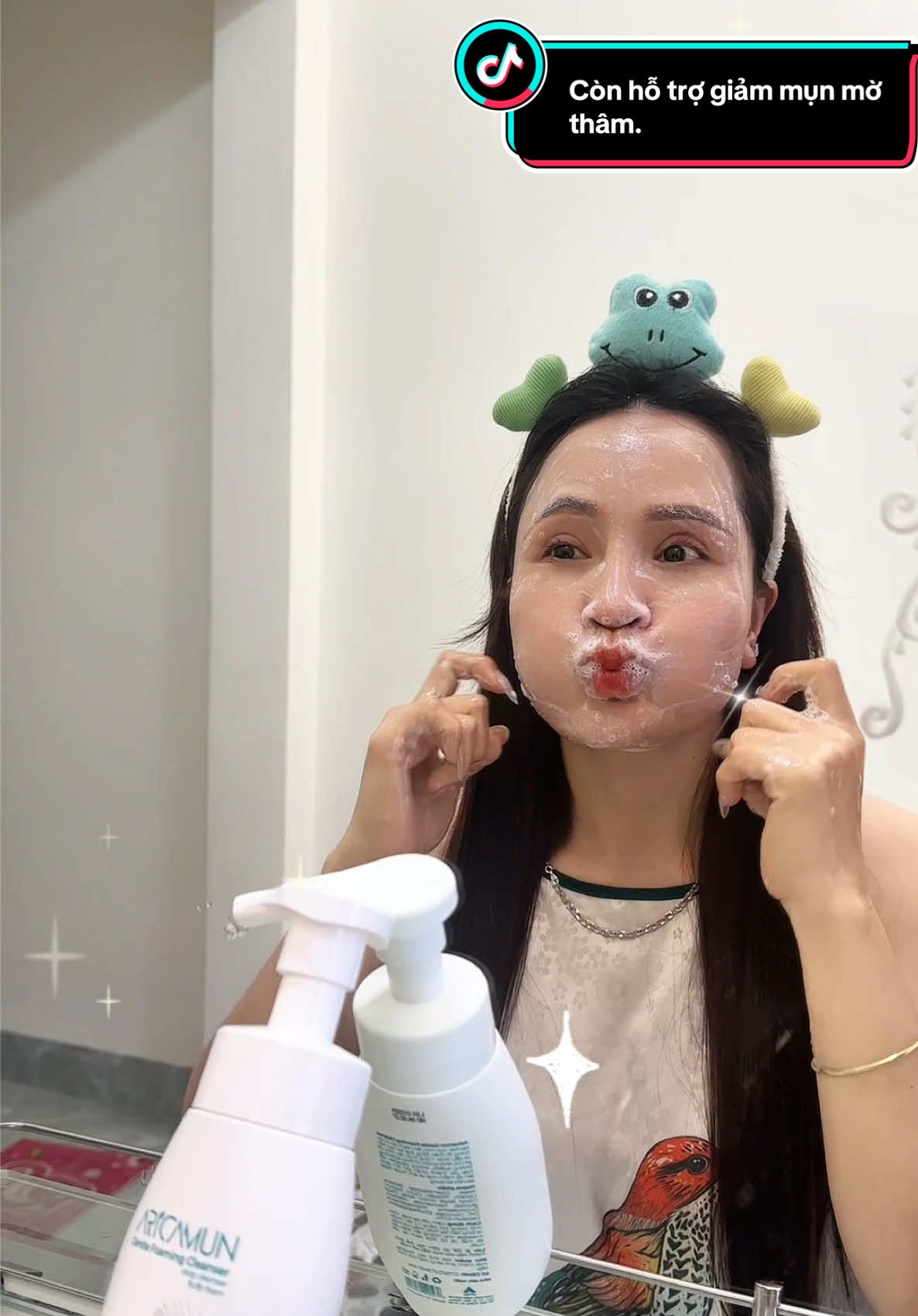 Sữa Rửa Mặt Bọt Aricamun này sẽ làm cho bạn thay đổi suy nghĩ về cách rửa mặt thông thường. Mình cũng thấy bất ngờ với em nó. Các bà cùng tham khảo nha🥰🩷.Aricamun sữa rửa mặt bọt #aricamun #chamdachuanykhoa #aricamungentlefoamingcleanser #FoamingCleanser#xuhuongtiktok #meponreview 