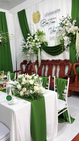 Gia tiên với tone xanh trắng cho cô dâu của nhà Đăng Khoa#cuoihoidangkhoa #tiktok #tiktokviral #xuhuong #nauandangkhoa #trangtritieccuoi #trangtrigiatien #tiecluudong 