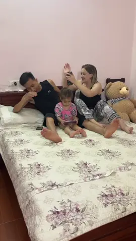 Mẹ không được đánh bố con#Tùng.Bi99#Lena.Nguyễn#Nhật Nam Nguyễn