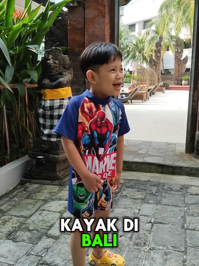 Keran banget Kolam renangnya kaya di Bali, Kalian Harus coba juga ni Stay Cation di Hotel Sahid sangat menyenangkaaan 🥳 . #staycation #visitjakarta #hoteljakarta #bali #tiktokgo 