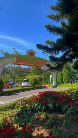 santera seru banget #wisatabatu #santeramalang #wisatamalang #wisatabatumalang #wisatasanteramalang 