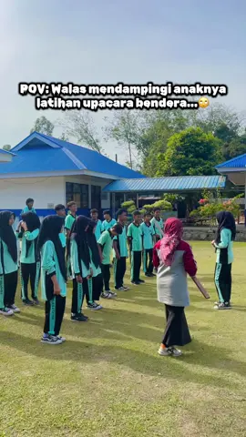 Butuh kesabaran Ekstra🤔🧐Marah salah, gk marah apalagi🙃 #upacarabendera #gurudanmurid #walikelasthebest #gurutiktok #fyppppppppppppppppppppppp 
