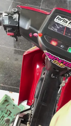 uwong dijarne ae rapenak ndahneo motor sing dijarne sampek adem dem😉 #2stroke #deeptalk 