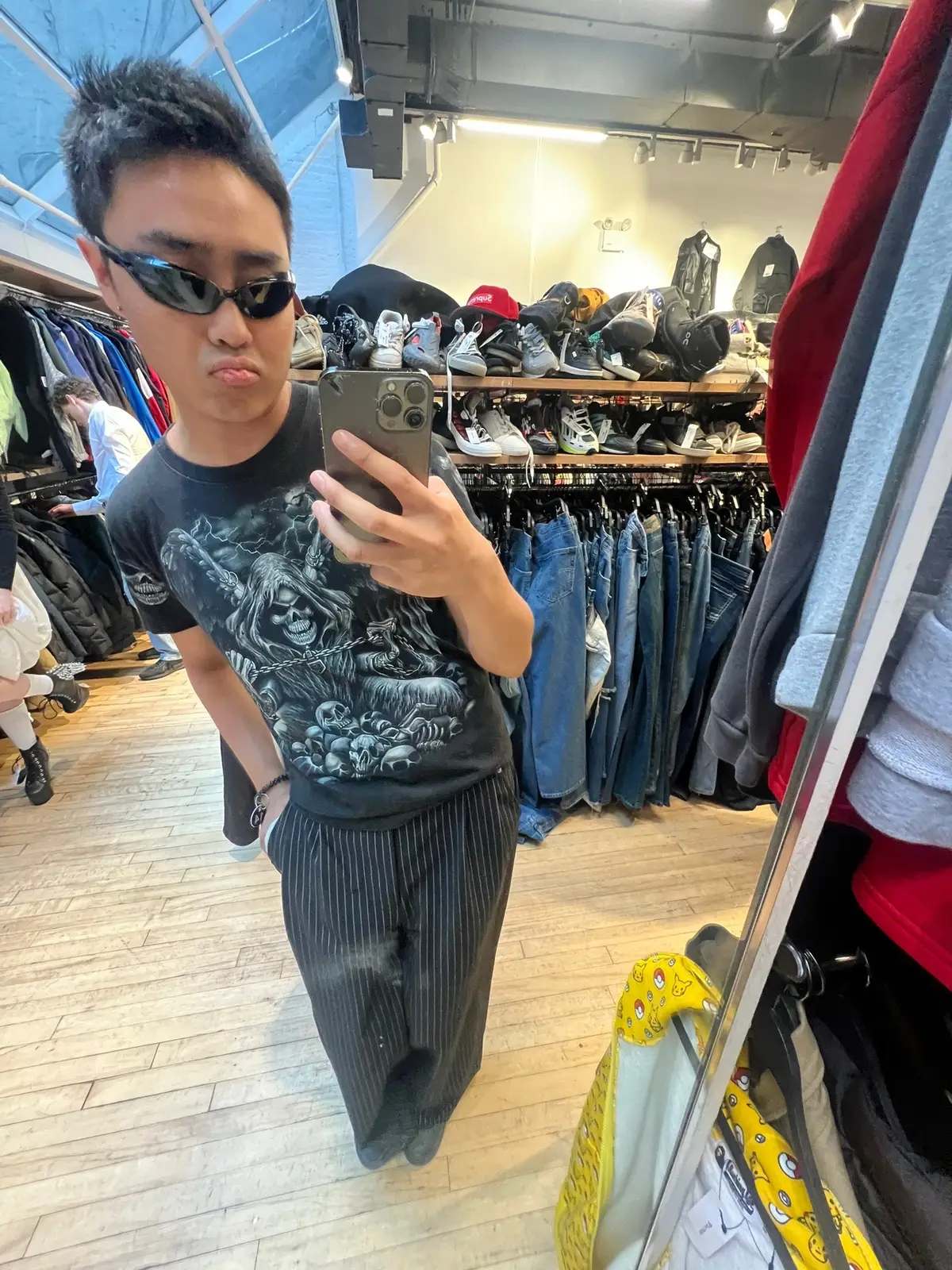 im so locked into golden hour.. it’s a long haul to death and im cheesin it up 