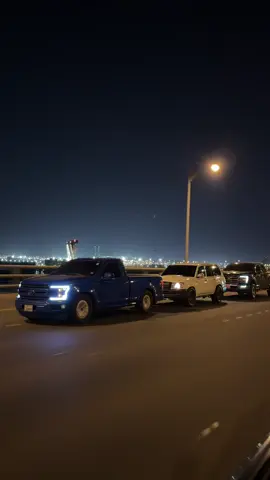 Night ride🤳 #fyp #اكسبلور #kuwait #f150 #viral #kmc #الكويت #outlaw #droppedtrucks #toyota #تيربو #turbo #لاندكروزر #الشعب_الصيني_ماله_حل😂😂 