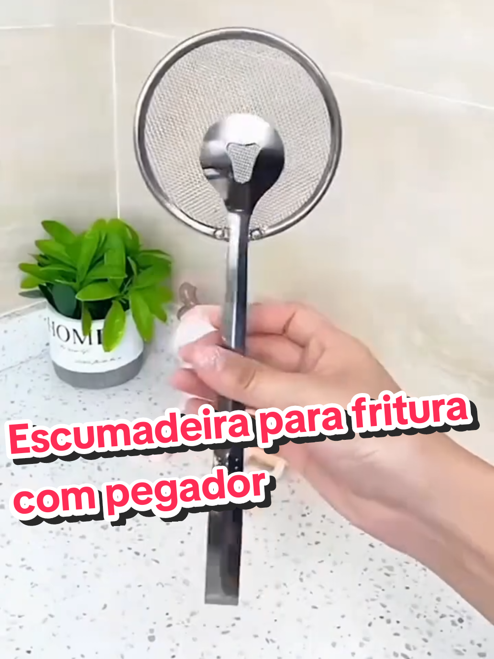Escumadeira para fritura com pegador 🫕🥄 #cozinha #comida #receitas #receita #comer 