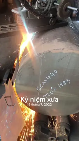 Cắt sắt tròn dày 620mm,#kỷniệmxưa #cắtkhi #vairal #nguoivietnamtaidailoan🇻🇳🇹🇼 @Quân Đoàn(ních phụ) 