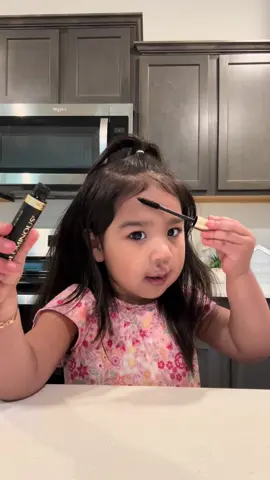 Personal Attention requested ✨ Delilah happens to love playing with mommy’s makeup 🤭🩷 #asmrsounds #asmrvideo #asmrtiktoks #asmrtriggers #tinglesasmr #tingles #trending #asmr #toddlersoftiktok #toddlermom #toddlertok #justforfun #sahmlife #funny #cute #makeup #personalattention #foryoupage #foryou 