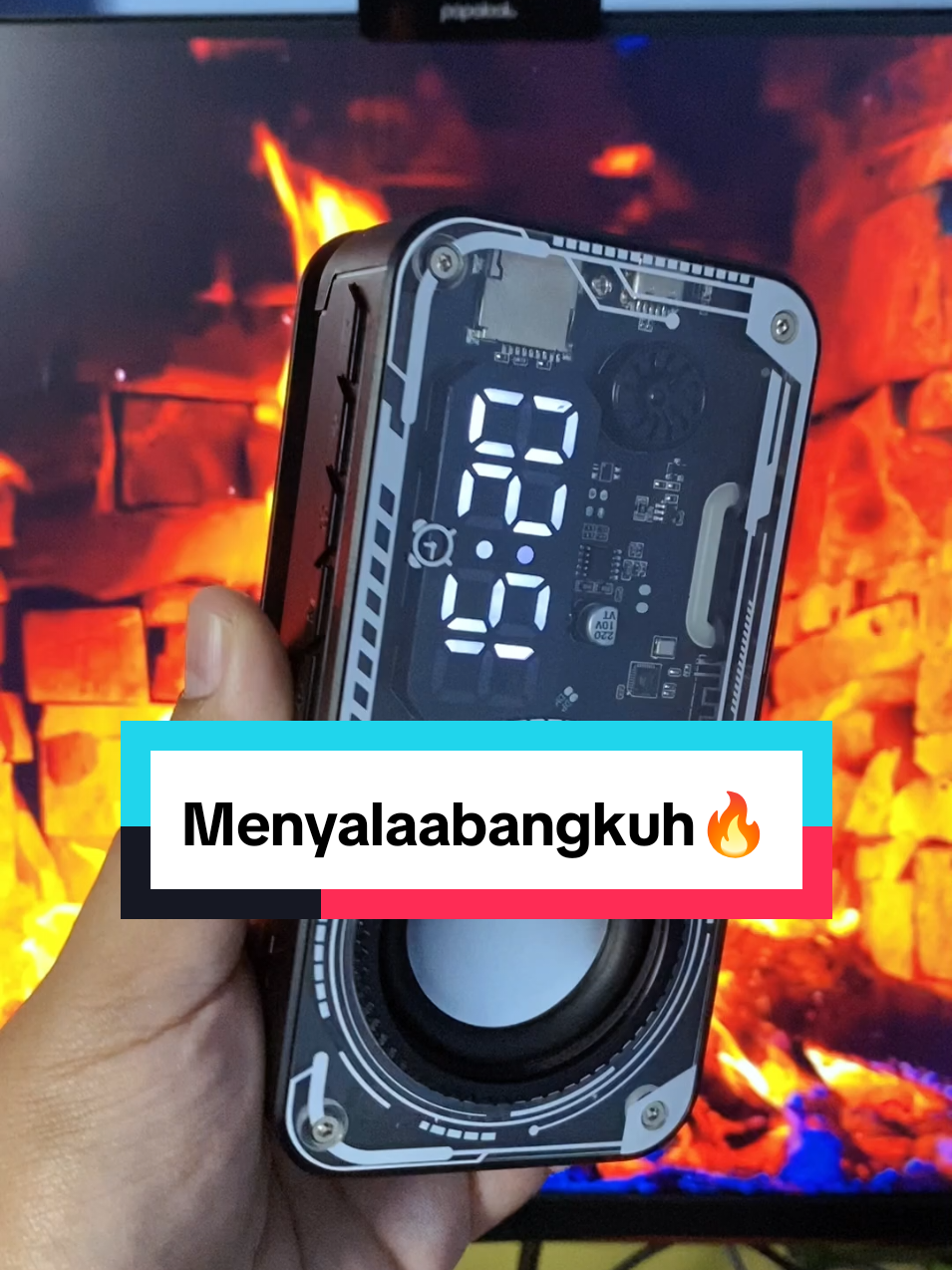 Speaker Menyala Dari Goojodoq Goojodoq AB4088 #Speaker #menyalaabangkuh🔥 #speakergoojodoq #goojodoq #speakerjambluetooth #speakerjam #speakerbluetooth #speakerrgb 