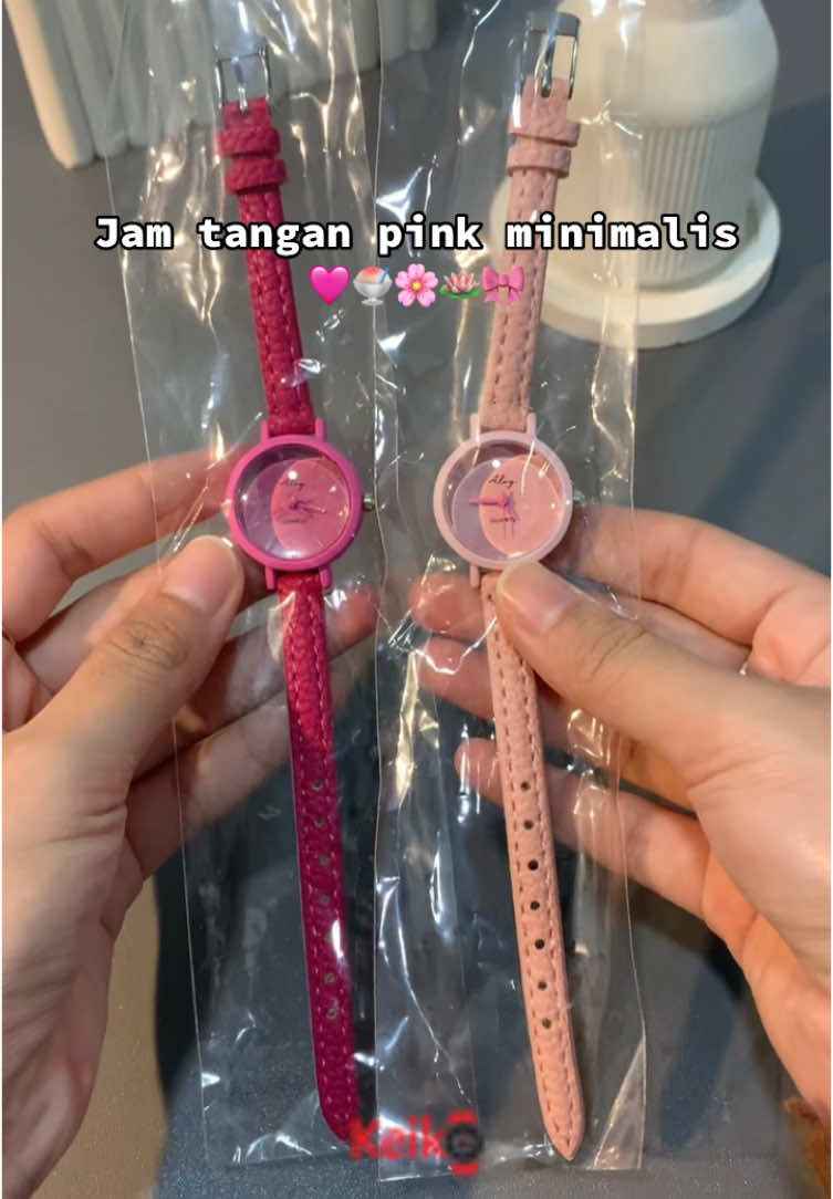 Jam tangan cute dengan harga terjangkau😍✨ #jamtangan #jamtanganwanita #jamtangankulit #jamtanganmurah #jamtanganelegant #fyp #foryoupage #foryou #mpls2025 #mpls #sekolah #masuksekolah 