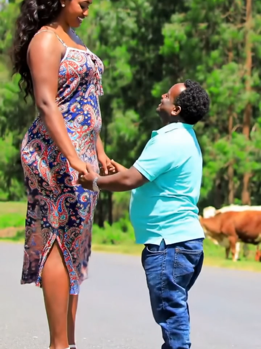 Ethiopian Tallest and Beautiful Women#Girl #BeautifulGirl #Tallest &BeautifulGirl#EthiopianTallest &BeautfulGirl