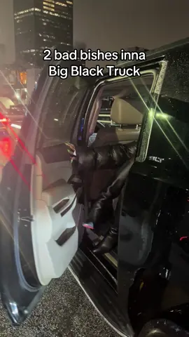 When you and your bestie get invited to a private suite for the Hawks game 😎 #viral #tiktok #atlanta #materialgrrlz #fashion #contentcreator 