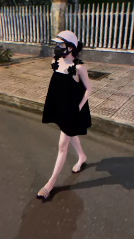 #CapCut Ráng qua khúc khổ với ảnh, khúc sướng ảnh đi với nhỏ khác:))#xuhuongtiktok 