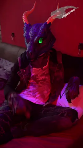 Only Headpeats😋 #drache #dragon #ayphron #furry #germanfurry #germancosplay #furryfandom #furryoc #furryanthro #furrycommunity #mlm #dragonboy #dragonborn #punkboy #punkaesthetic #furryoc 