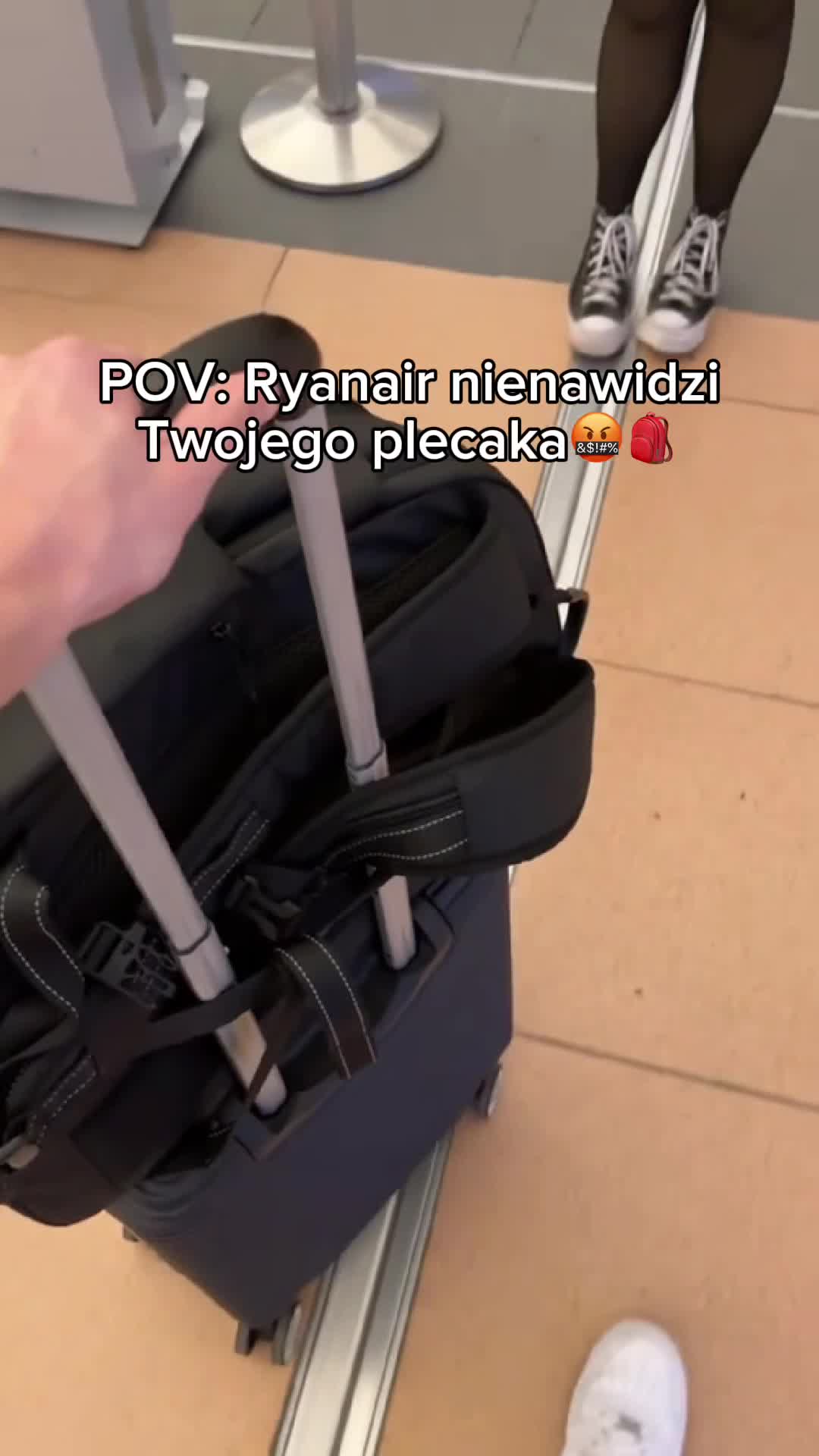 Zaoszczędź 320zł na bagażu rejestrowanym😱