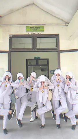 punten🙏 #nursingstudent #perawat #nurse #nakes #kesehatan #perawatcantik 