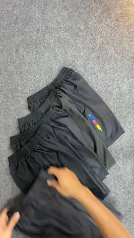 Mau lbh hemat ? ambil paketan celana pendek olahraga ini #paket5pcs #paketcelanapendek #celanapendek #celanaolahraga #celaanrunning #celanagym #celanapria 