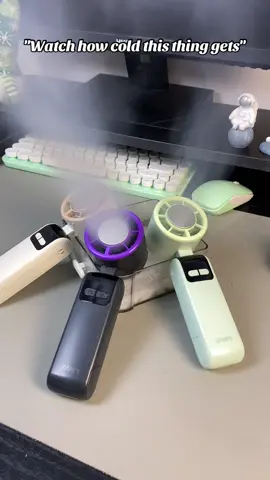 The neatest little fan!! It’s compact and easy to carry but still has a lot of power!! Check it out while it’s on sale! #dealsforyoudays #dealsfordays #dealsforyou #beattheheat #summerheat #portablefan#DealsforYouDays 