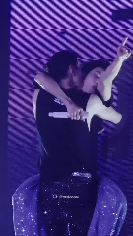 Hug and kiss #DaouOffroad #ต้าห์อู๋ออฟโรด 