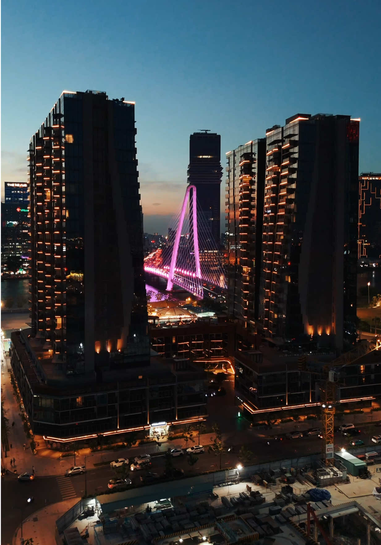 Ho Chi Minh Coty by night 🌃 Lights, energy, and endless vibes 🔥 #saigon #hochiminhcity #dronevideo #cityvibes #nightcity #hcmc #flycamvietnam 