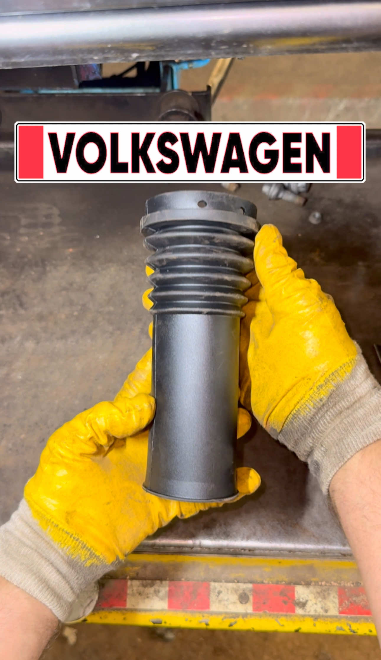 No Shock Removal Needed! Replace the Boot in Minutes! • In this video, we’re working on a first-generation Volkswagen Crafter, replacing the front shock absorber dust boots. The old boots were torn, which can lead to premature shock absorber failure. Dirt, moisture, and sand get inside, damaging the rod and seals. • Fortunately, on the first-gen Crafter, the boots can be replaced without removing the entire shock absorber. You only need to unscrew the upper shock mount from the body. • We go through every step of the process: how to remove the damaged boot and install the new one. • 👉 Why dust boots matter: They protect the shock absorber rod from contaminants. When torn, they let in dirt and moisture, which leads to corrosion, seal failure, and ultimately — complete shock failure. Replacing the boots in time is a cheap way to save big on suspension repairs. • This guide is essential for any Crafter owner who wants to extend the life of their suspension system. • #supermechanik #artempankovich #CarRepair #AutoTips #MechanicTools #GHM #супермегаавтослесарь #goldenhandsmechanic 