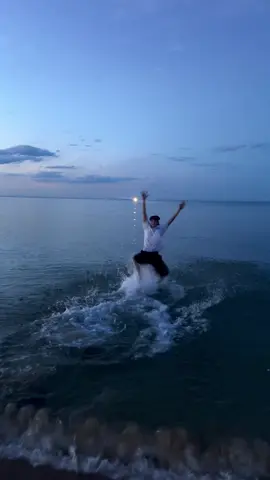 Dive in the SEA!!!💦 #앰퍼샌드원 #AMPERSANDONE #마카야 #MACKIAH 