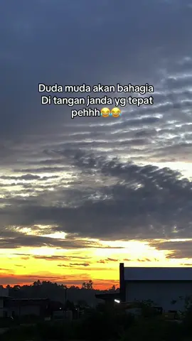 Untiren bass e jii😅 💃💃💃 #fypシ #dudamuda #jawapride #xcyzba 