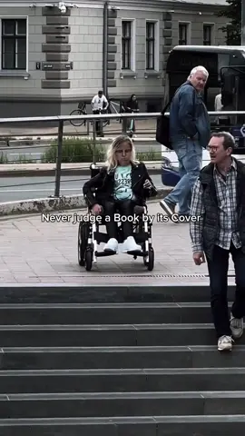 Kindness is free #hopecore #humanity #wholesome #kindness 